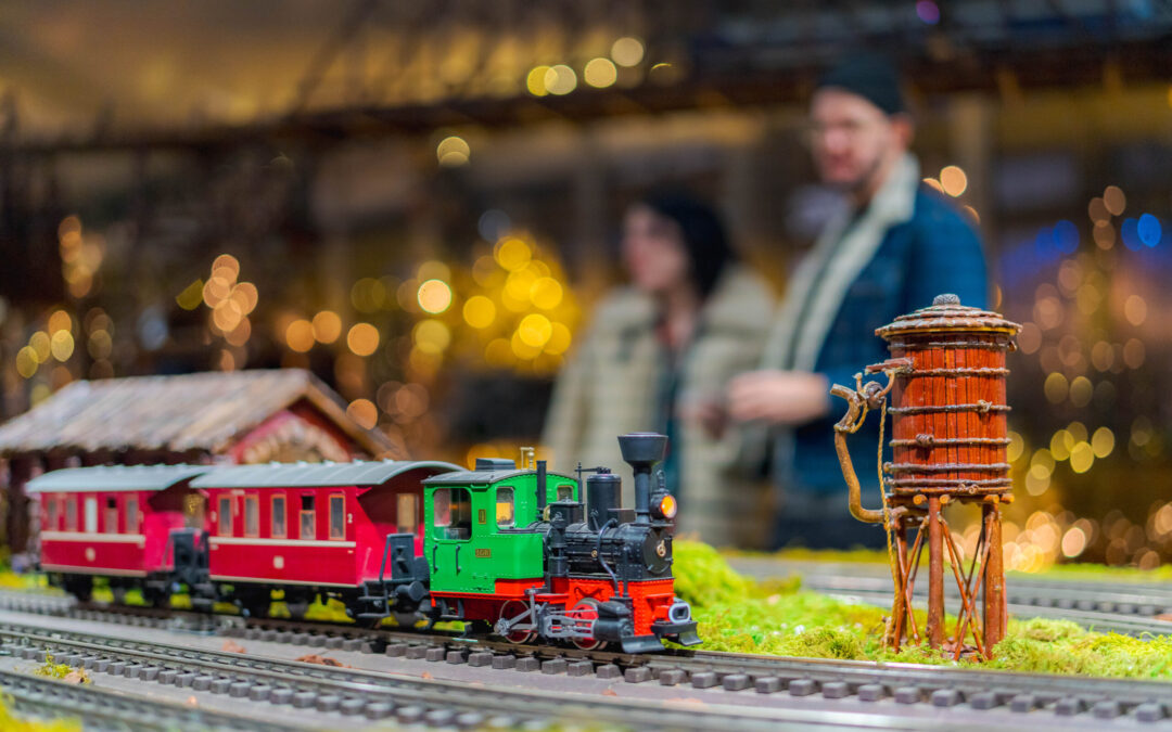 A Winter Journey in Miniature: The NYBG Holiday Train Show 2025